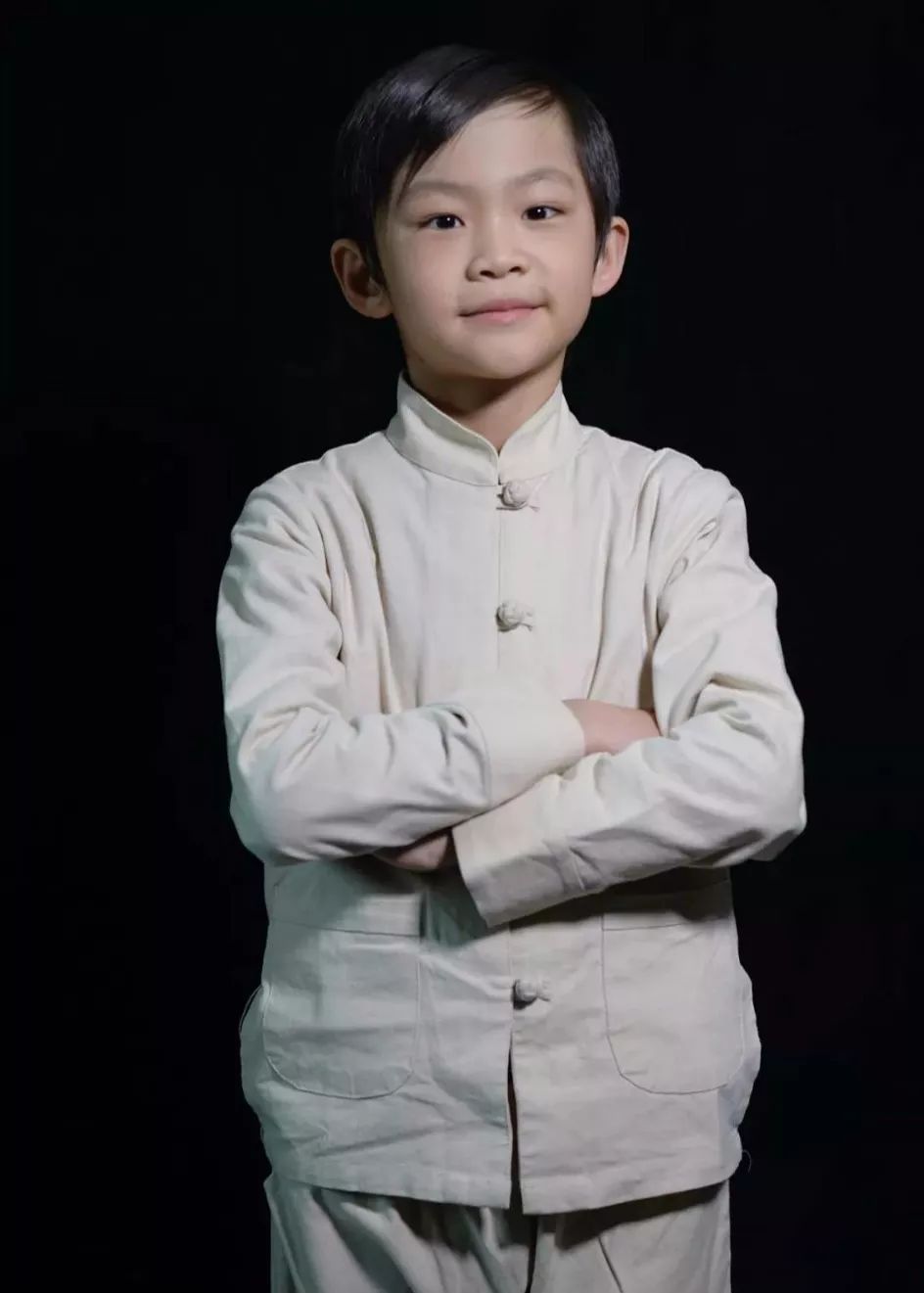 中医杂谈9岁神童蒙面辨药1000种